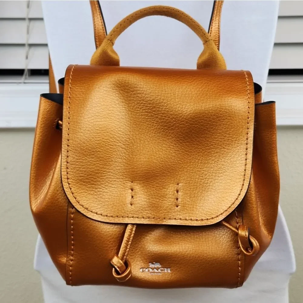 🩵NWT Coach Metallic Derby Pebble Leather Convertible Crossbody Backpack